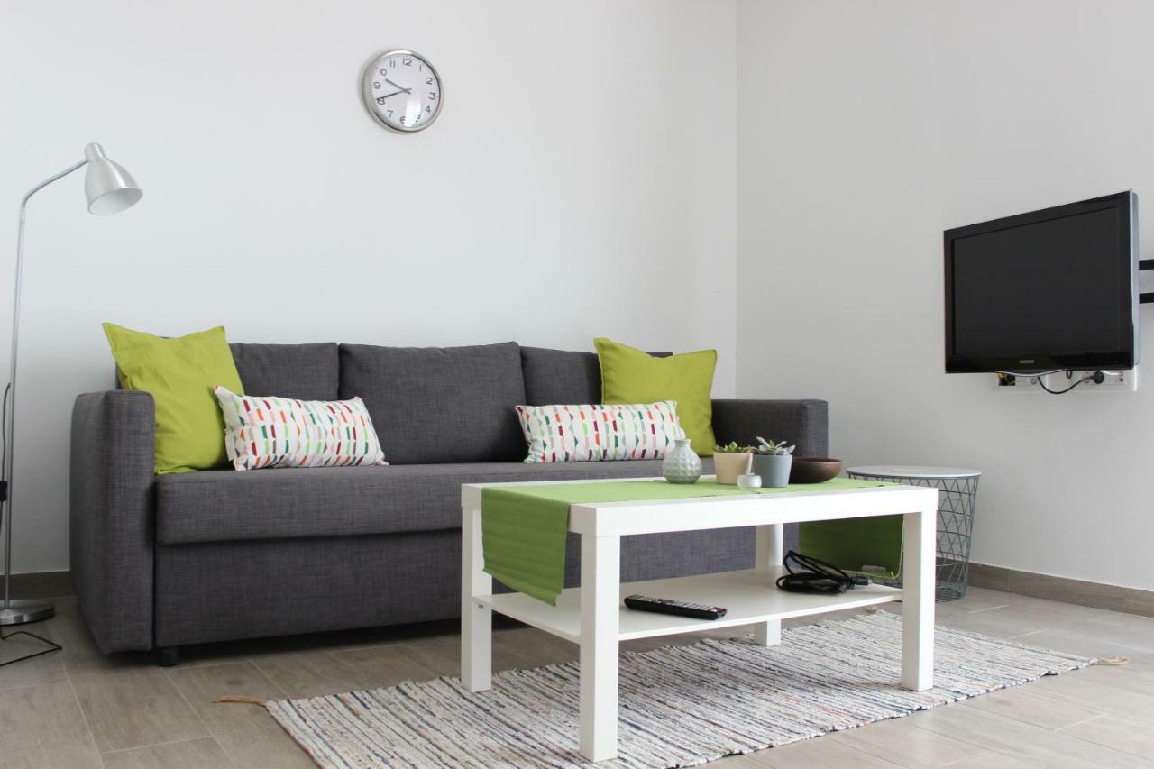 Apartment Luce โตรกีร์ ภายนอก รูปภาพ