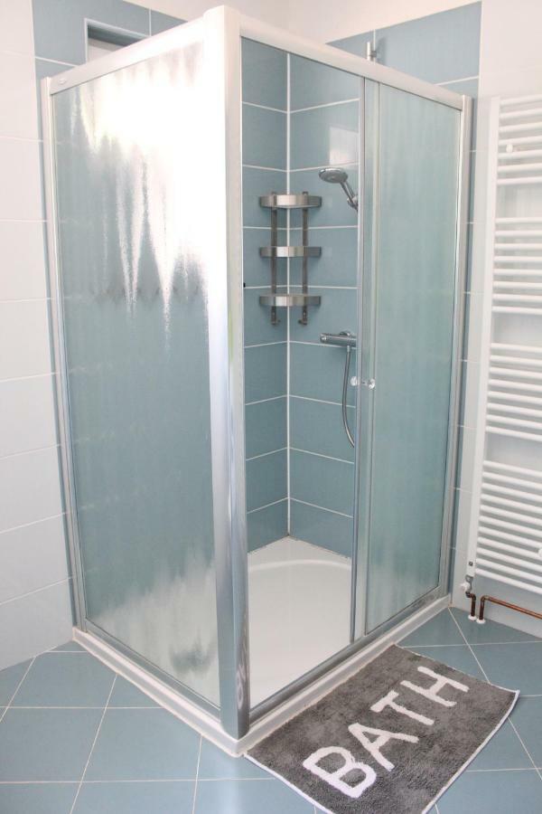 Apartment Luce โตรกีร์ ภายนอก รูปภาพ